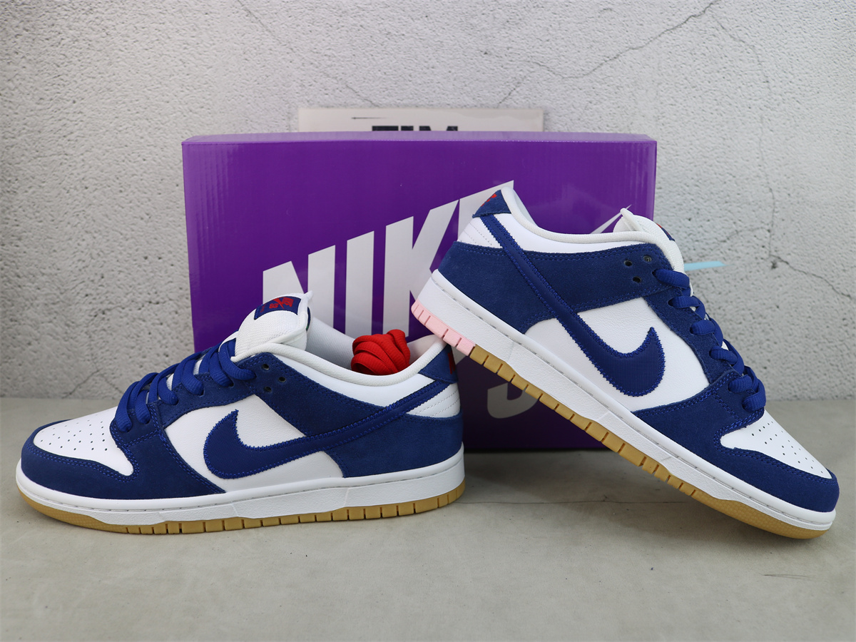 M Batch Nike Dunk Low SB Los Angeles Dodgers DO9395 400